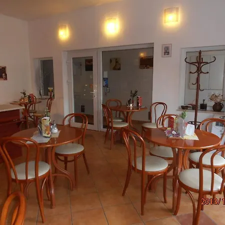 Hotel Brusperk מלון 3*